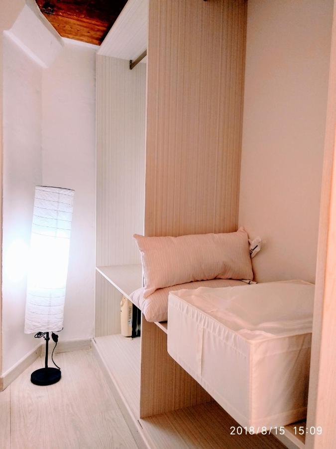 Valencian Dreams Of The Proletariat Apartment ภายนอก รูปภาพ