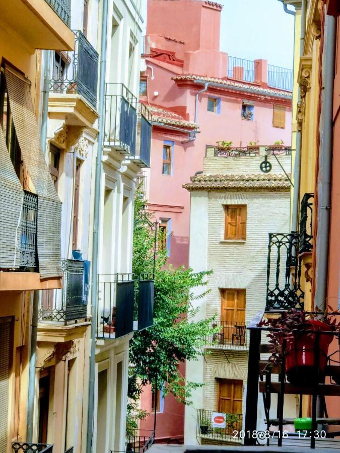 Valencian Dreams Of The Proletariat Apartment ภายนอก รูปภาพ