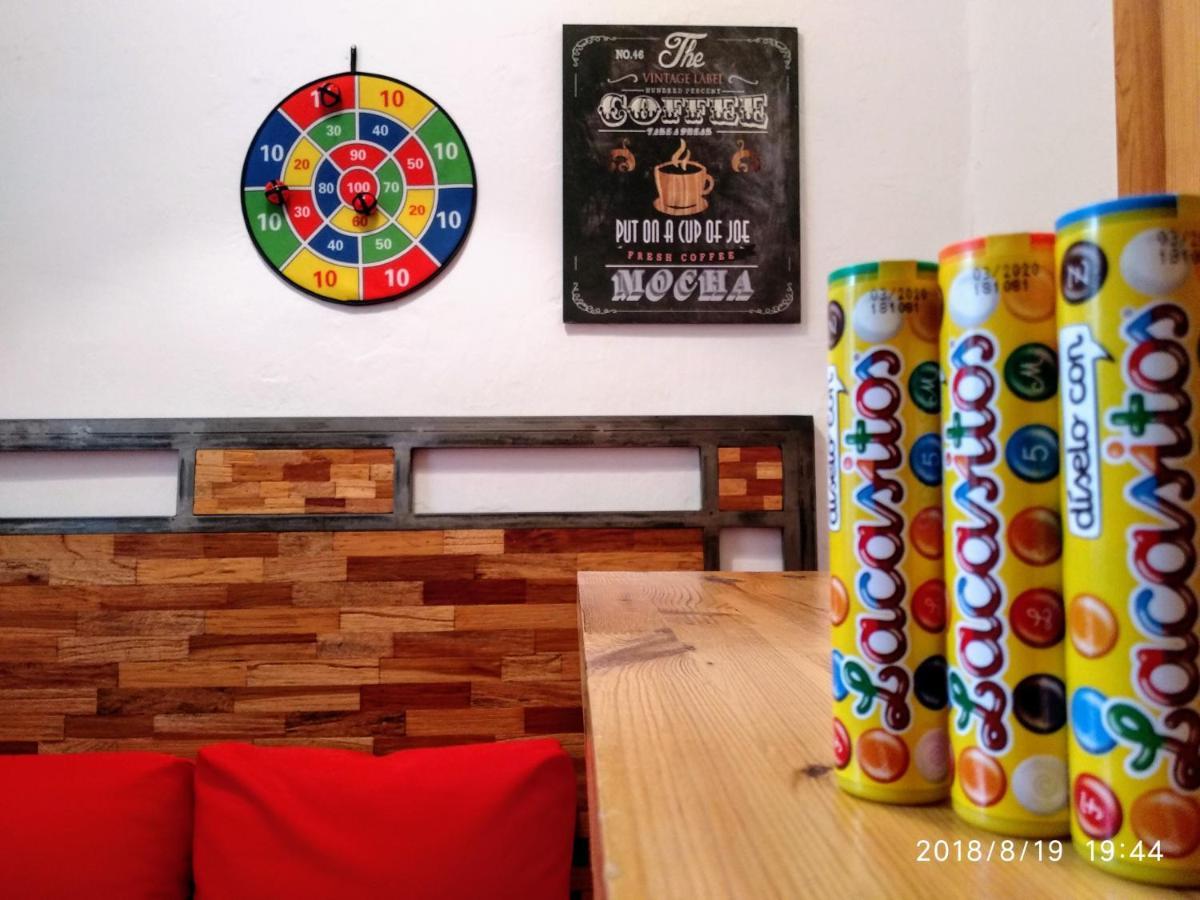 Valencian Dreams Of The Proletariat Apartment ภายนอก รูปภาพ
